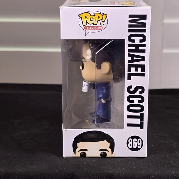 Funko Pop! Vinyl: The Office - Michael Scott #869 Box In Good To Fair Condition - Picture 2 of 8